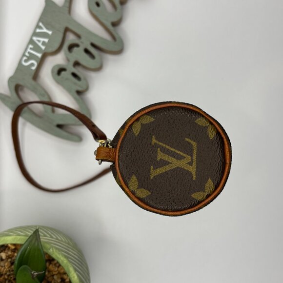 Louis Vuitton Mini Papillon – Good Condition! - Picture 8 of 12